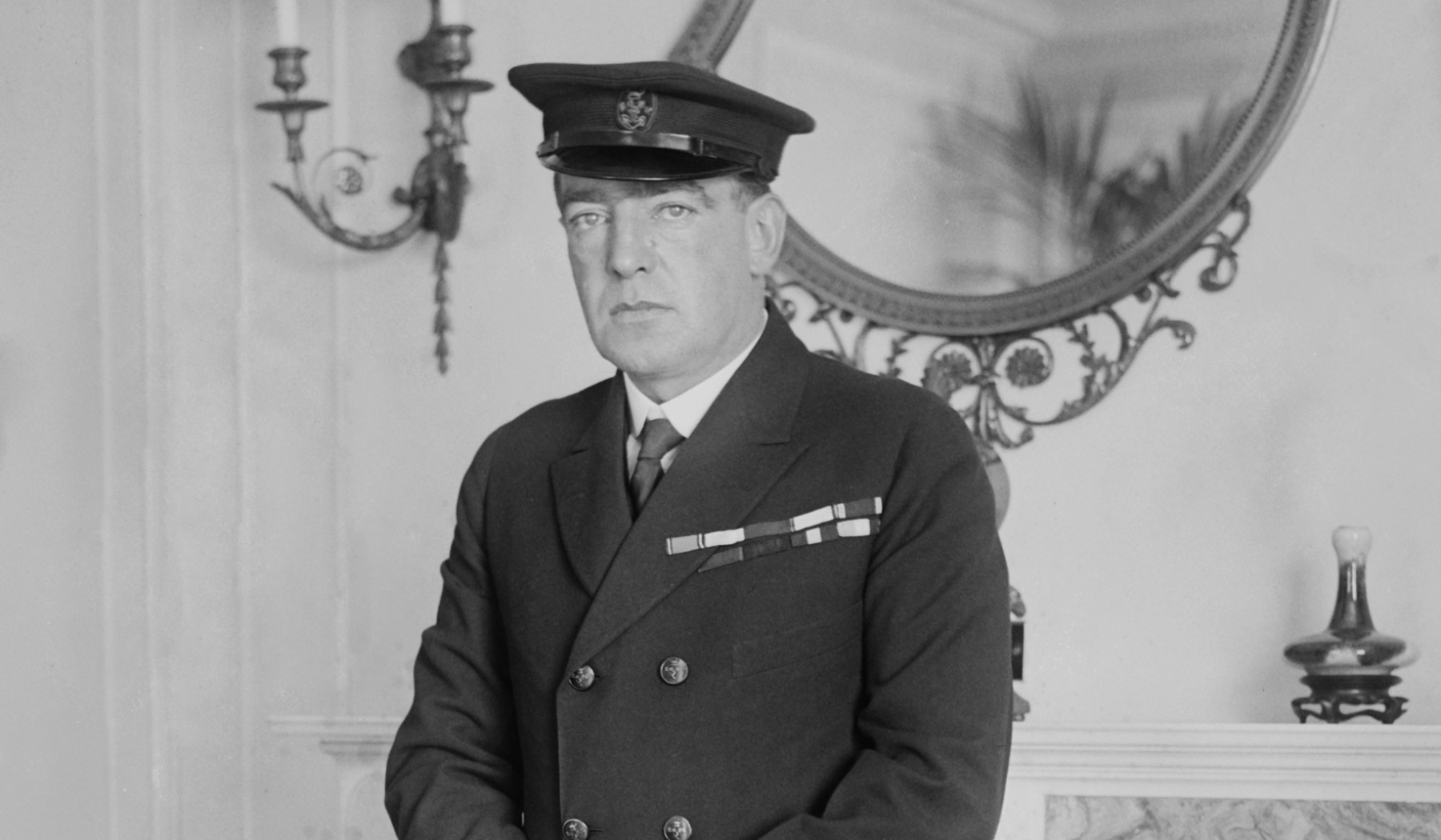 Shackleton (2)