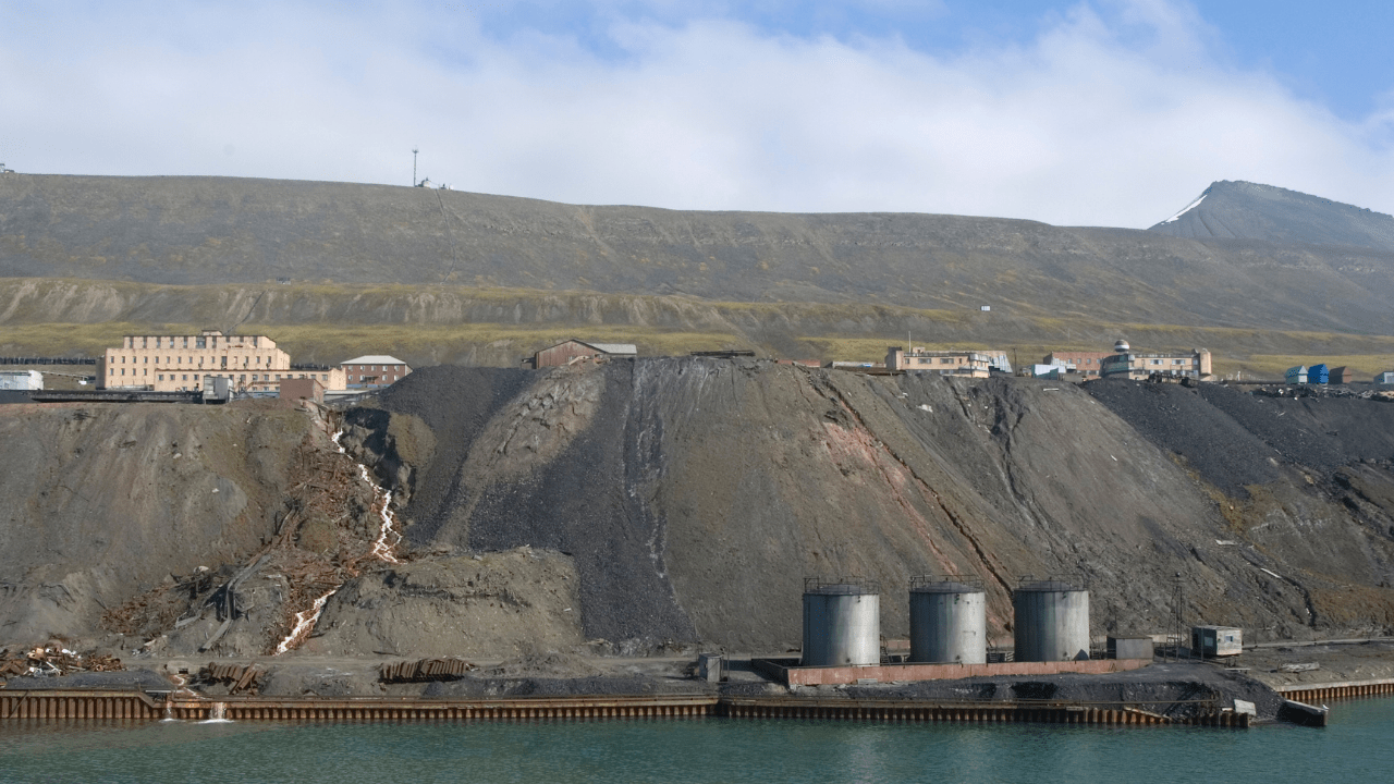 barentsburg (2)-min